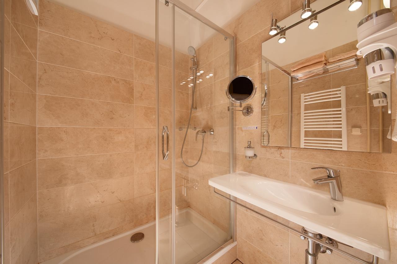 Hotel City Bell Prague Luaran gambar
